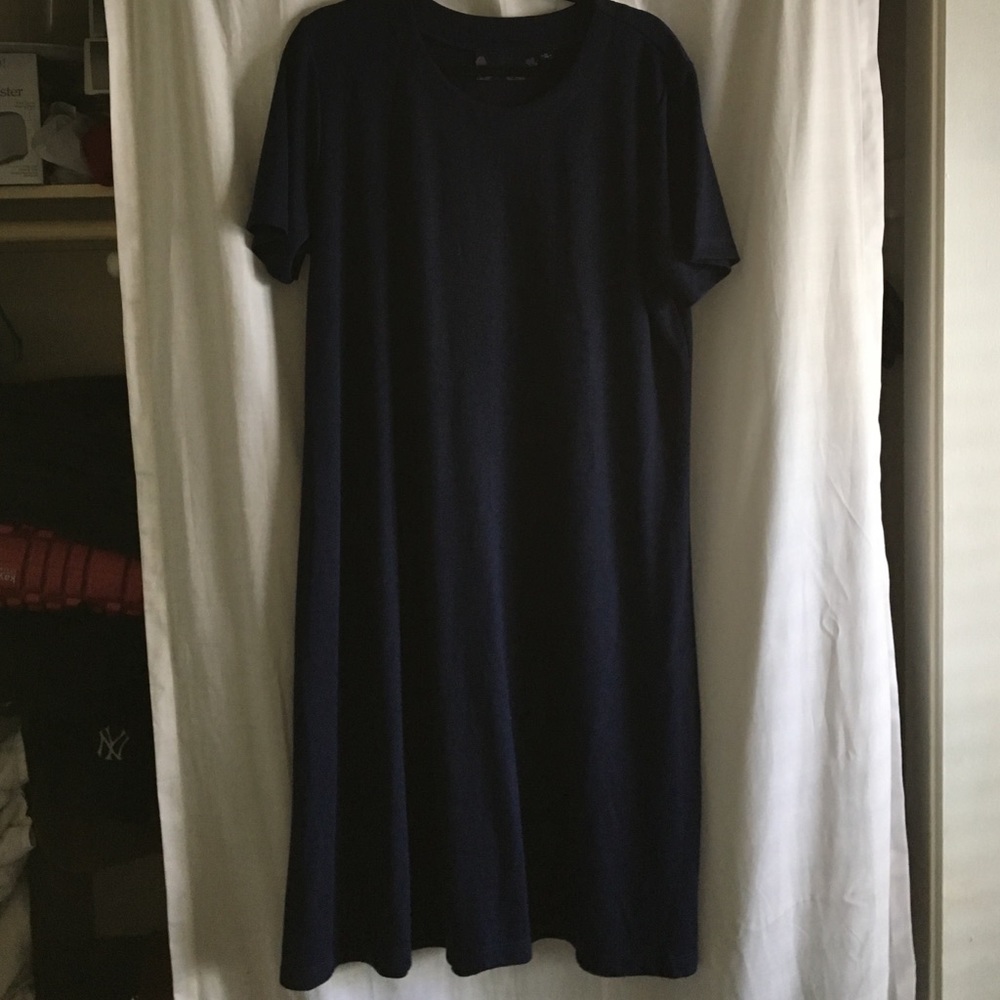 Knee length shift dress.