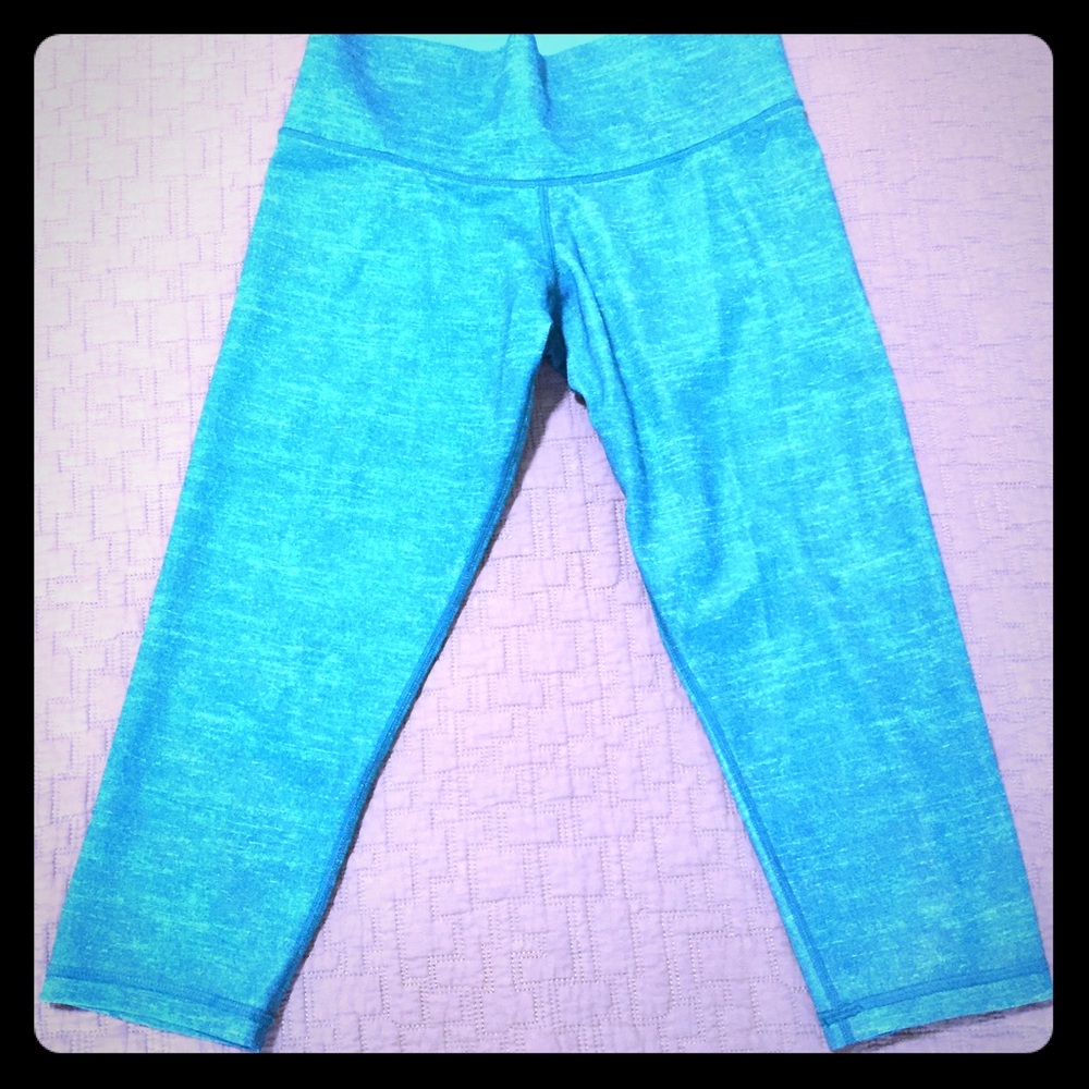 Adidas performance Capri leggings Size S