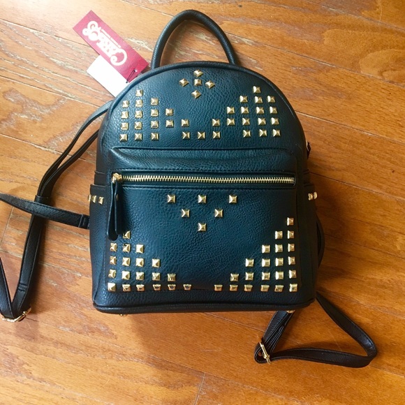 Handbags - Amazing 🆕 medium size Backpack 🎒❤️