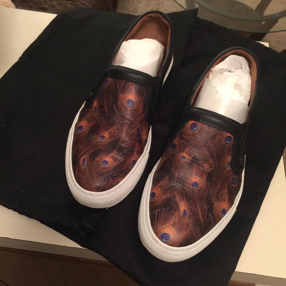 ⭐sold⭐Authentic Givenchy Slip on Sneaker 38 8 7.5