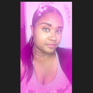 Meet your Posher, Gynaa