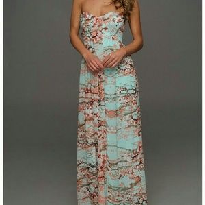 Jessica Simpson long dress