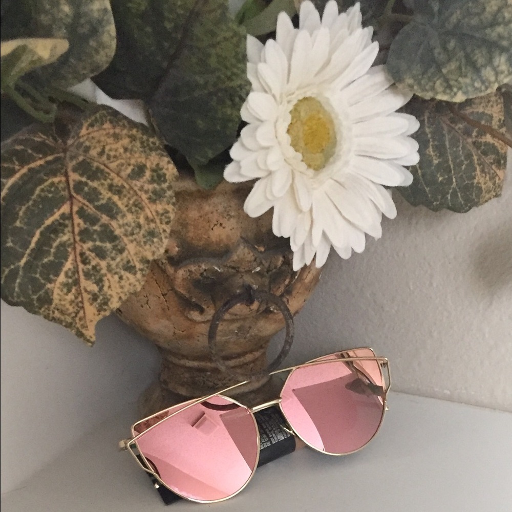Gold Rose sunglasses ...