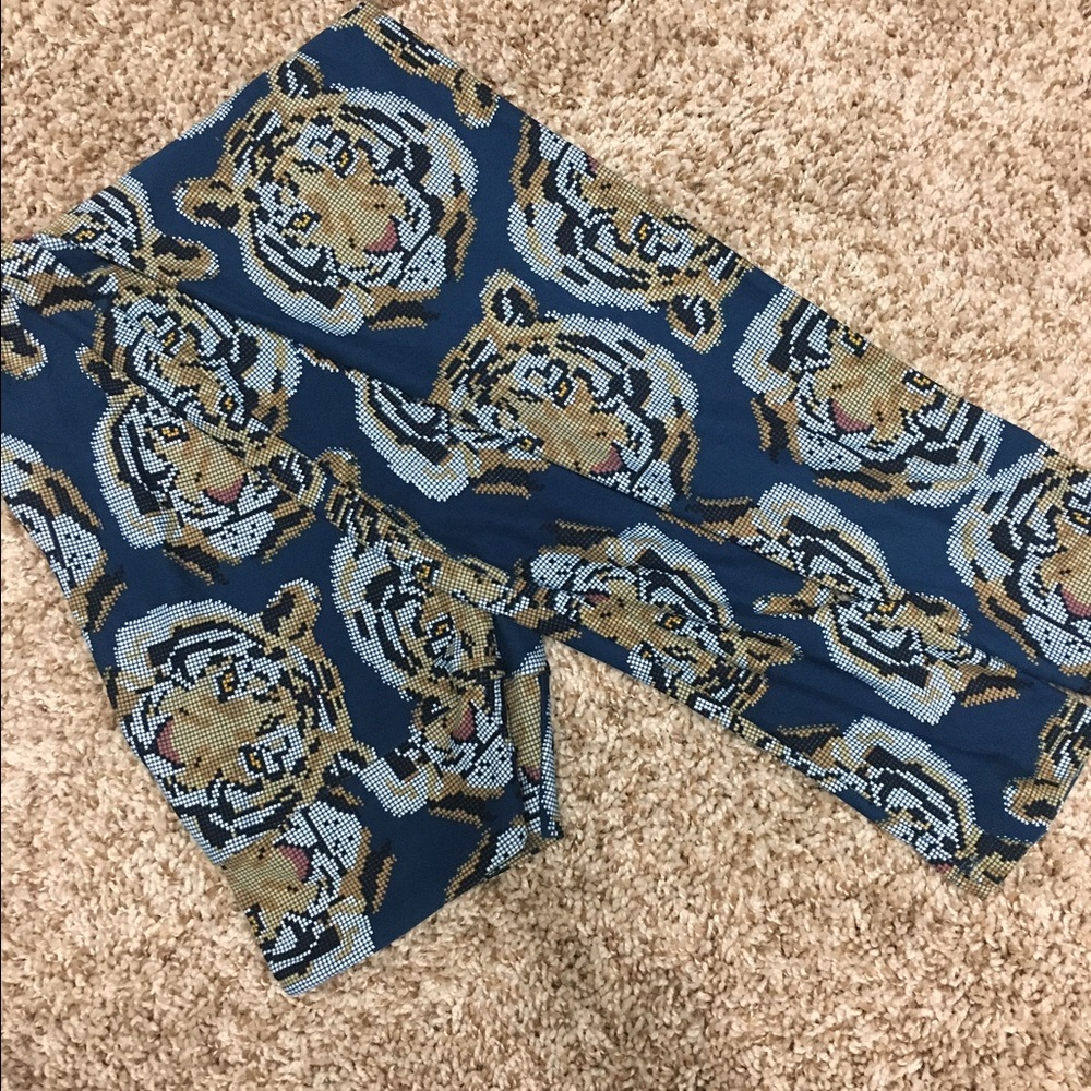 LuLaRoe Tiger Leggings