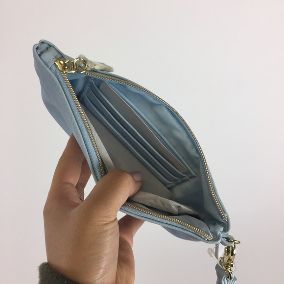 NWOT BABY BLUE CLUTCH - Picture 4 of 4