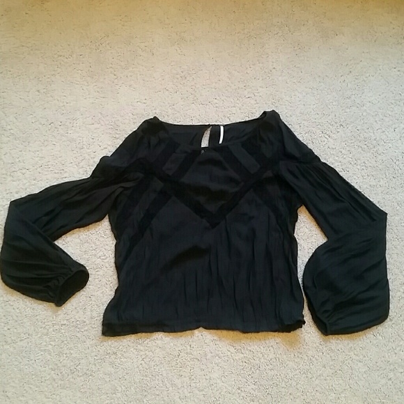 !SOLD!FREE PEOPLE GEOMETRY LESSONS TOP - Picture 3 of 4