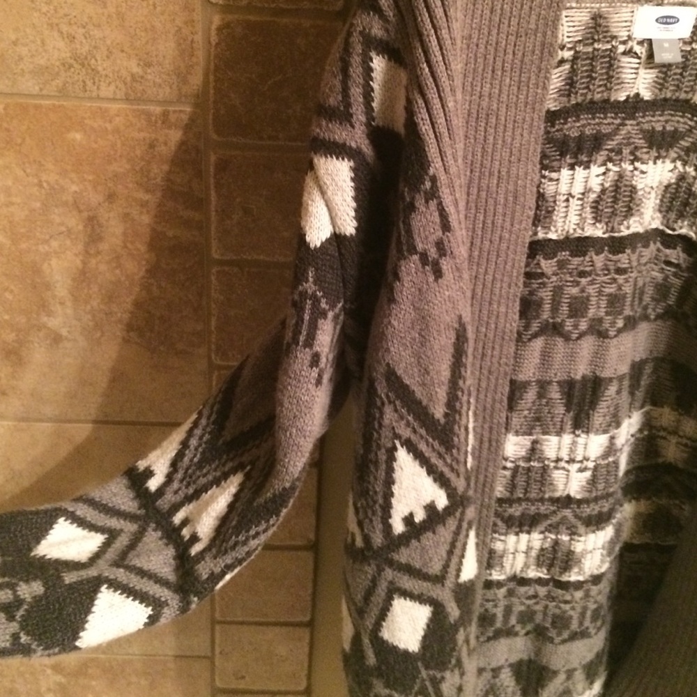 Sweater - Picture 2 of 2