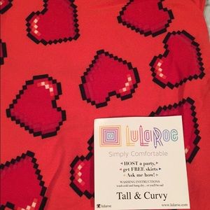 LuLaRoe Valentine TC leggings BNWT