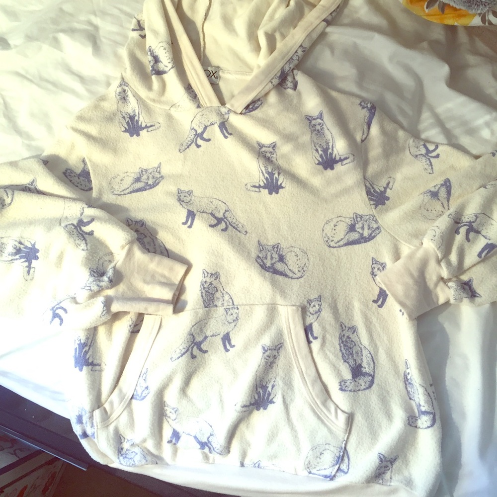 ✨FLASH SALE✨Wildfox fox toile hoodie