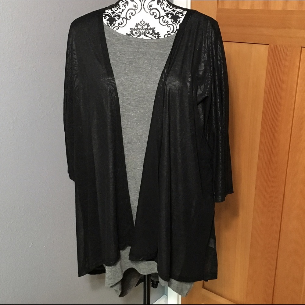 M Lindsey black Lularoe