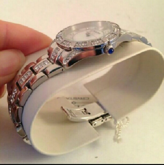 NWT Bulova Swarovski crystals MOP watch main image 4