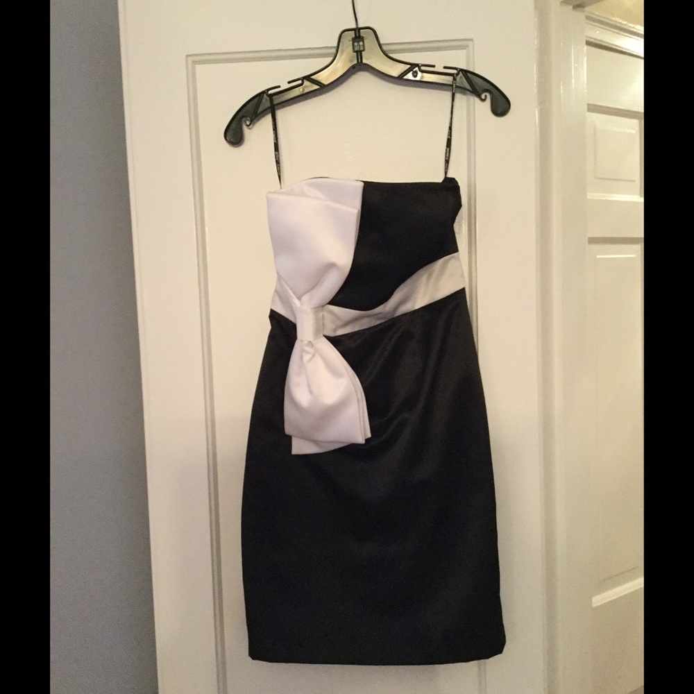 Timeless, Classic Betsy Johnson Dress