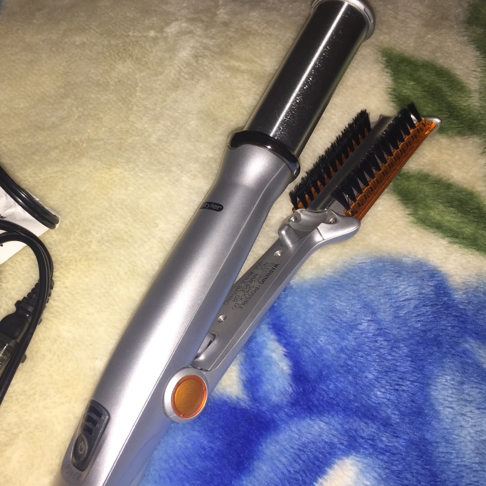 In Styler - Picture 2 of 4