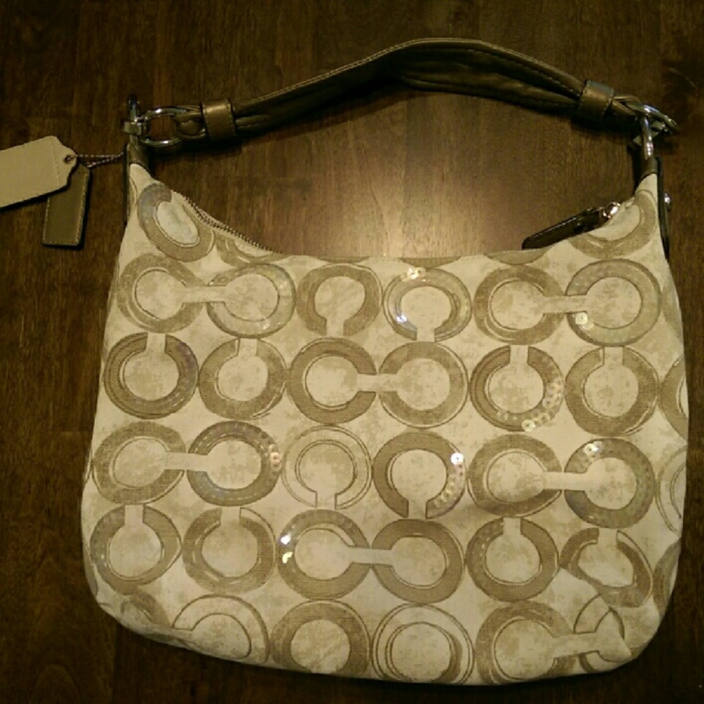 Coach purse - Picture 2 of 2