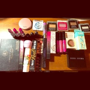 Huge makeup bundle!!!!