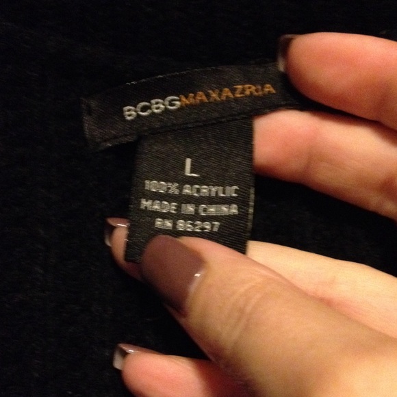 Pullover - Picture 3 of 3