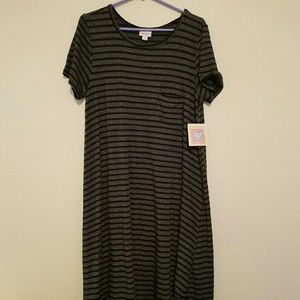 Lularoe carly