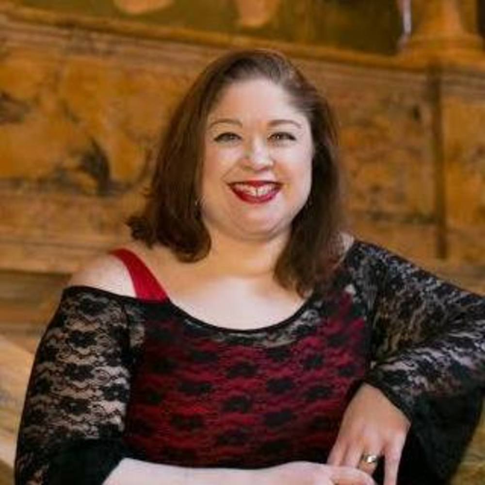 Meet your Posher, Emma