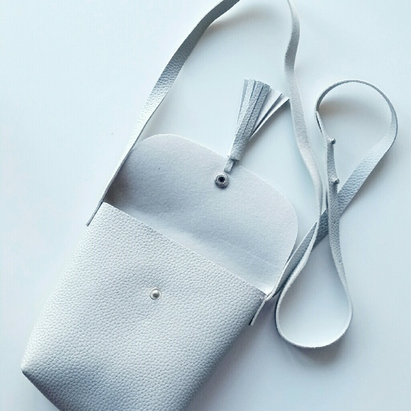 Vegan Leather Tassel Crossbody Bag - White - Picture 3 of 4