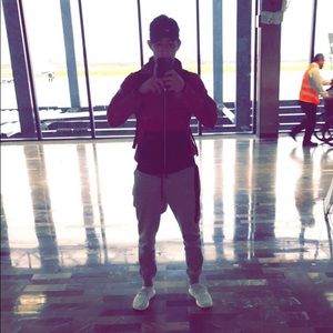 Meet your Posher, Juan