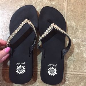 Yellow Box Flip Flops 10