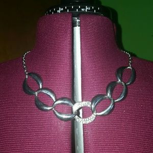 Silver chunky necklace