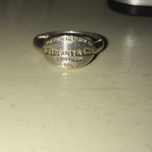 Tiffany & co ring size 6