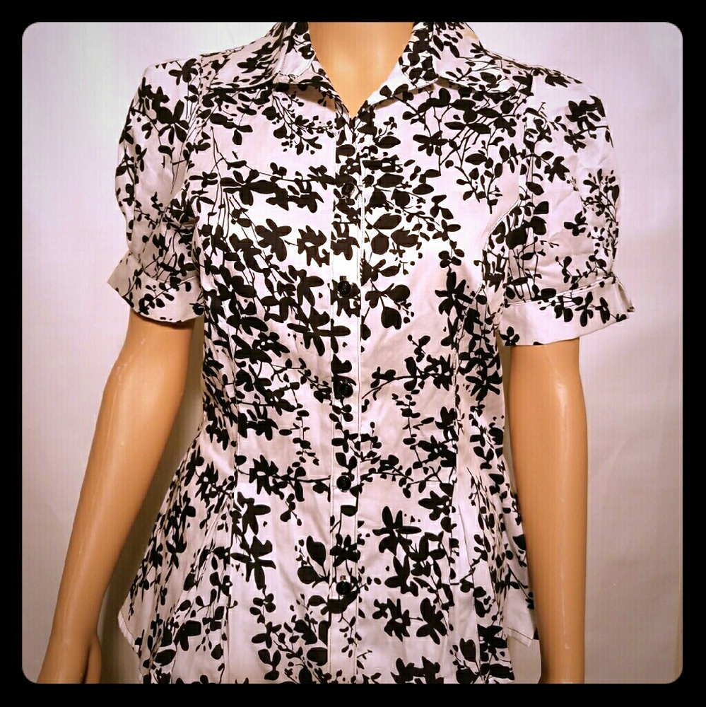 Black and white Floral Pattern button down shirt