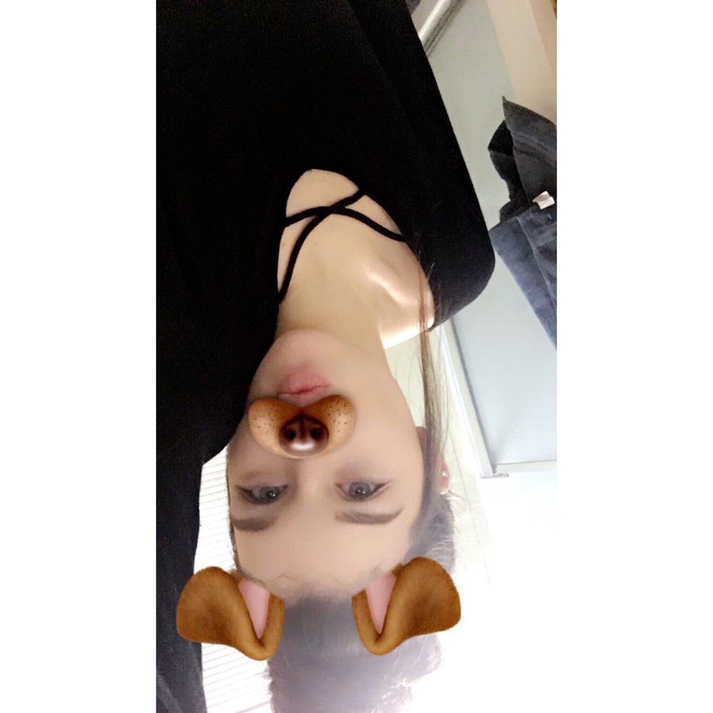 Meet your Posher, Emily