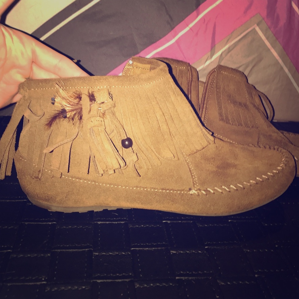 Minnetonka booties