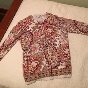 Pretty paisley type print cardigan.