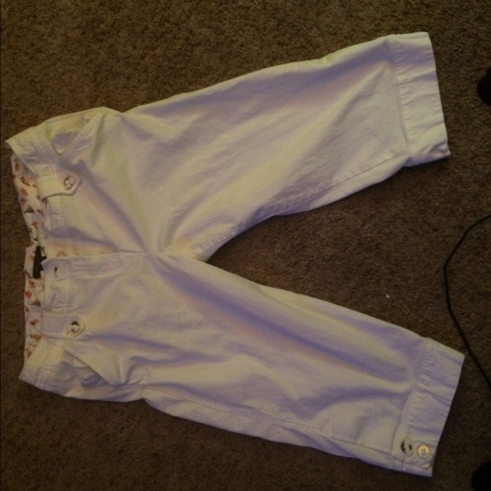 White capris