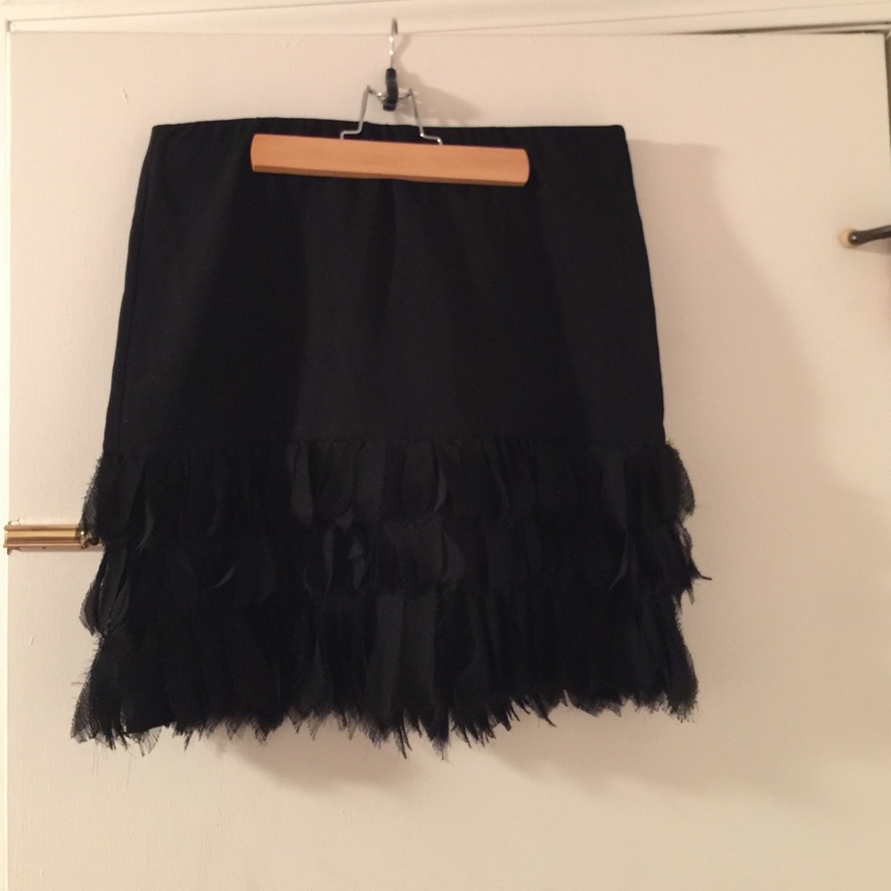 Ann Taylor ruffle bottom skirt