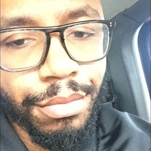 Meet your Posher, Sean