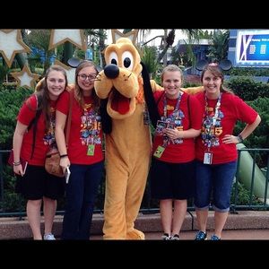 Go Follow My Family's Disney Account! ❤