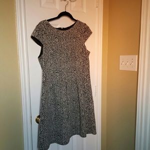 Stretchy black and white work dress