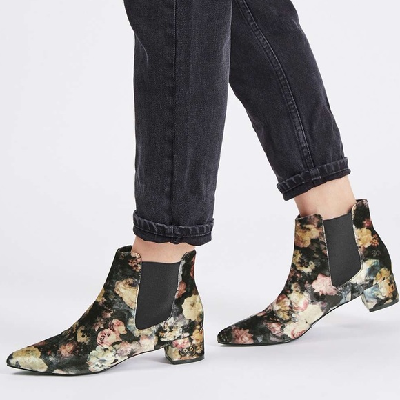 Topshop Shoes - TOPSHOP Krazy Velvet Boot