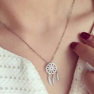 🆕 Dream Catcher Dainty Silver Necklace