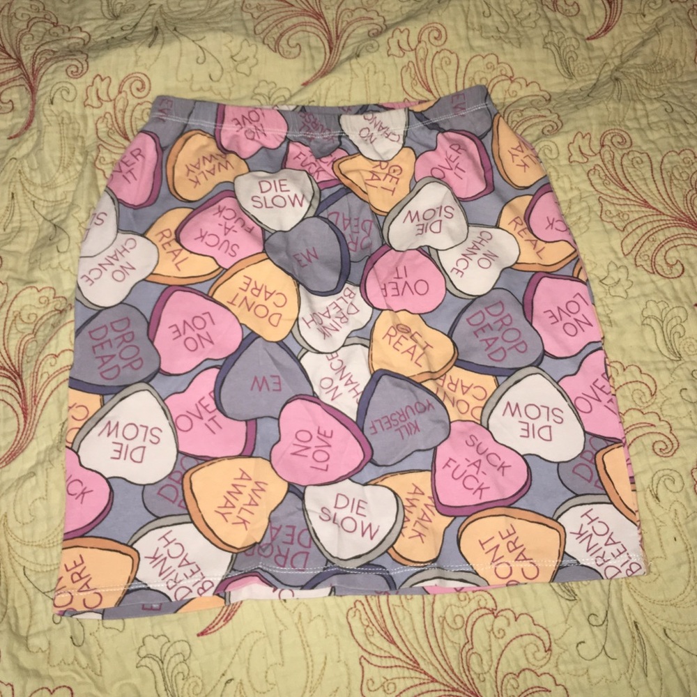 Drop dead hate hearts skirt. **HOLD**