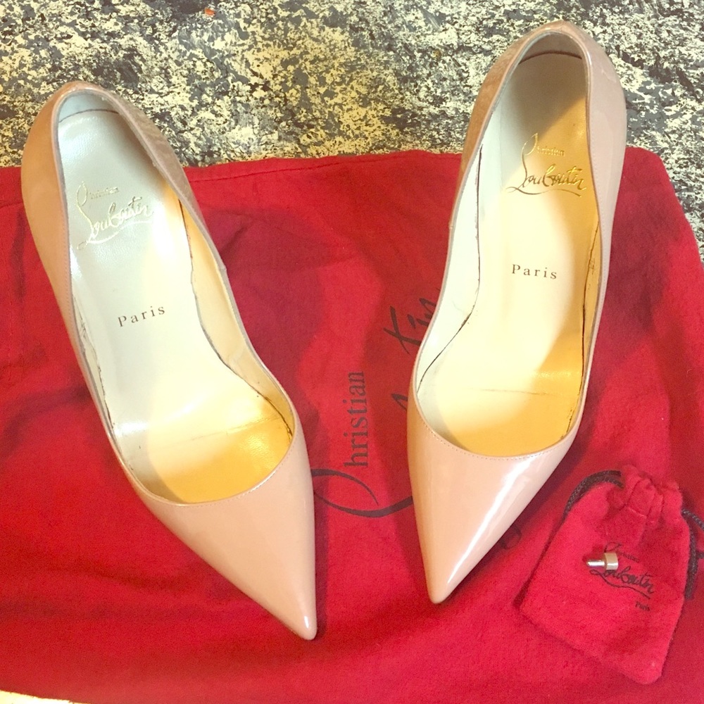 So kate nude Christian louboutin heel