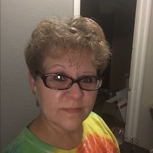 Meet your Posher, Vickie