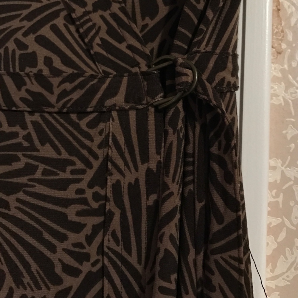 BCBGMaxAzria - Picture 2 of 3