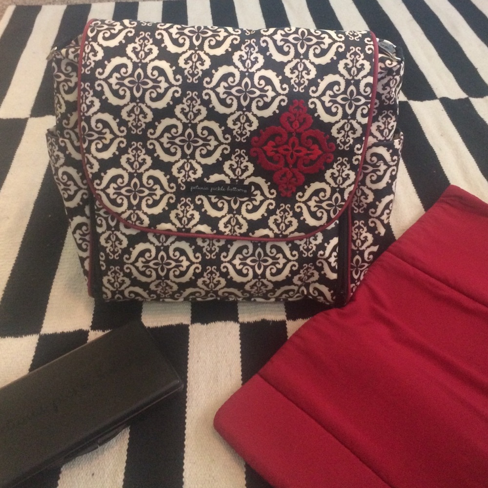 ❣️ Petunia Pickle Bottom Diaper Bag❣️