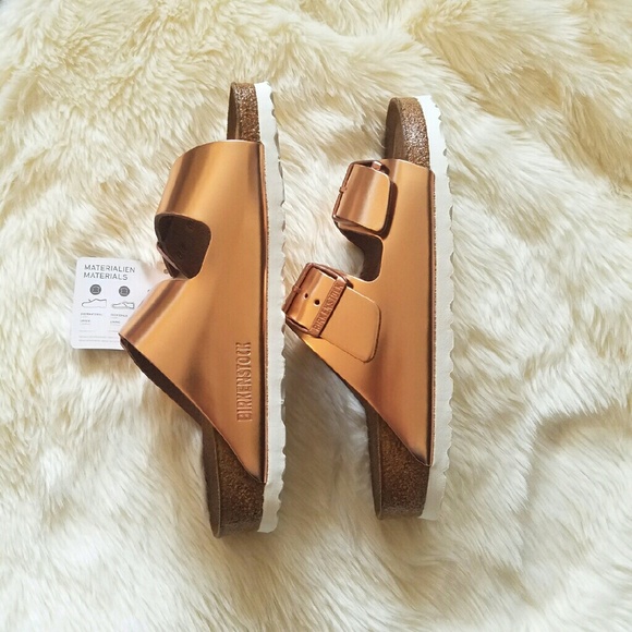 {BIRKENSTOCK} Rose Gold  (37N/L6) - Picture 2 of 4