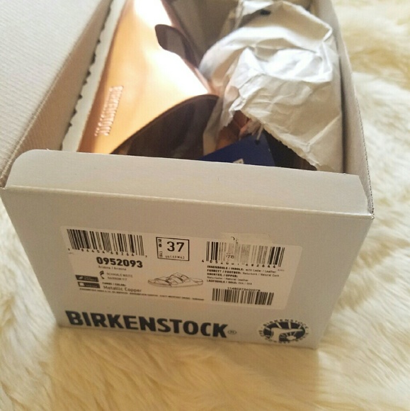 {BIRKENSTOCK} Rose Gold  (37N/L6) - Picture 4 of 4