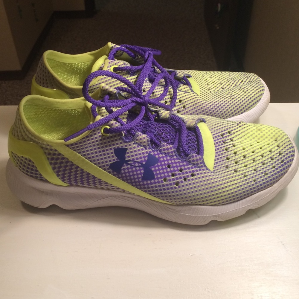 Under Armour SPEEDFORM running shoes 💜💚