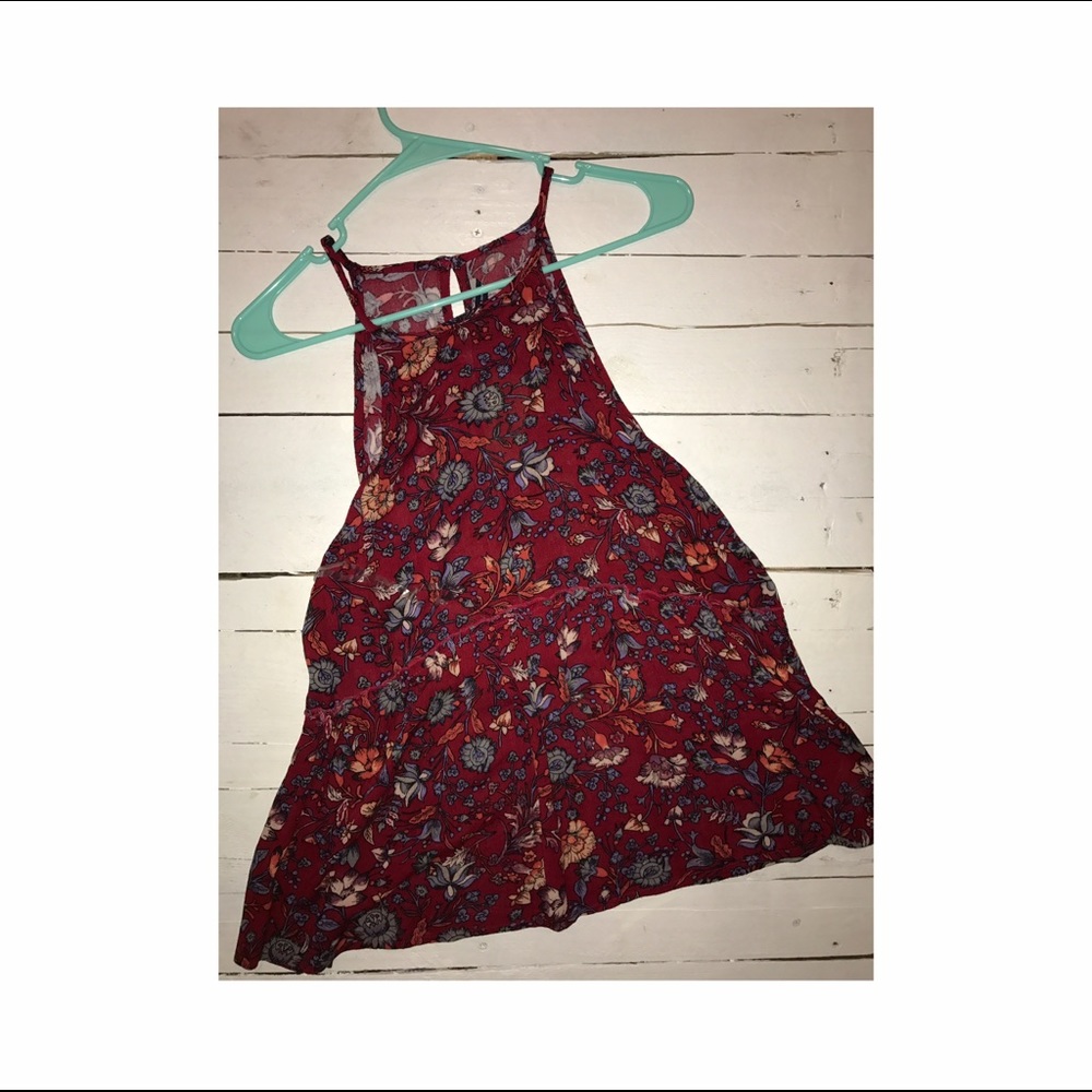 Floral tank, brand new