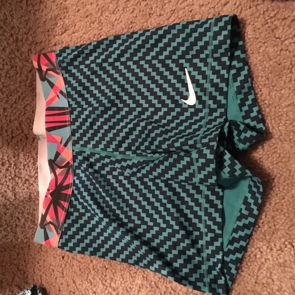 Nike spandex