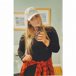 Meet your Posher, Sophia