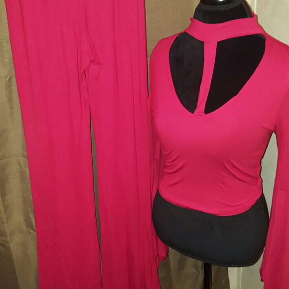 LAST 1! Red Bell Sleeve Cutout Outfit - Picture 5 of 5